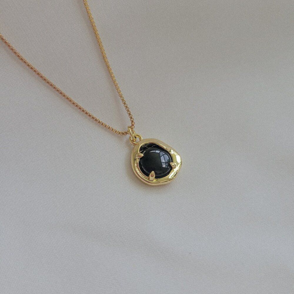Black Onyx Stone Charm Necklace